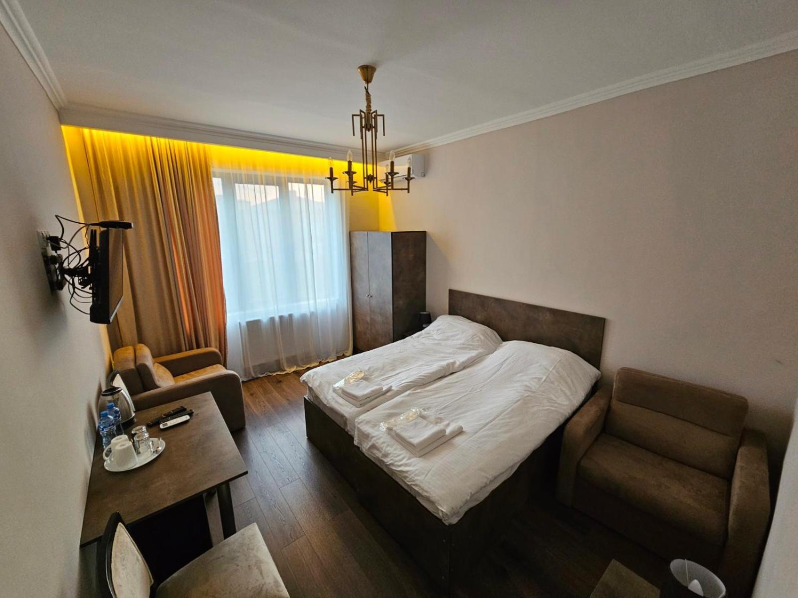 Bina N28 Hotell Kutaisi Exteriör bild