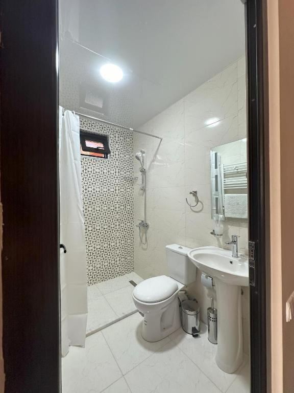 Bina N28 Hotell Kutaisi Exteriör bild